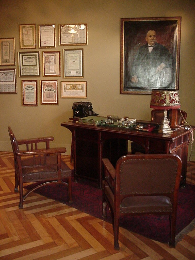 Office In La Pedrera.jpg